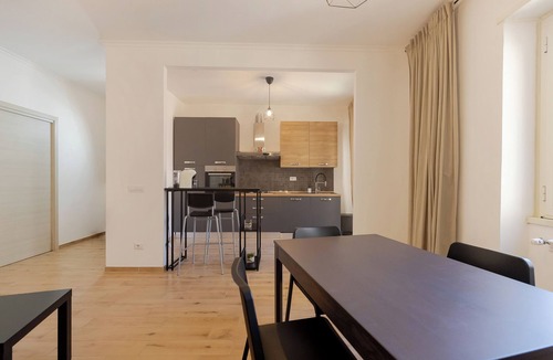 Quartiere XXIV Don Bosco Apartment | Moderno e comodo Metro Lucio Sestio