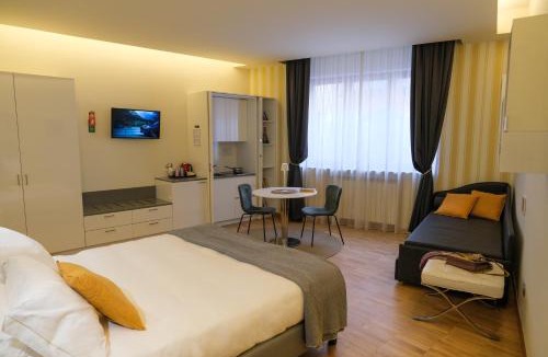 Monza House | Monza City Rooms & Studios