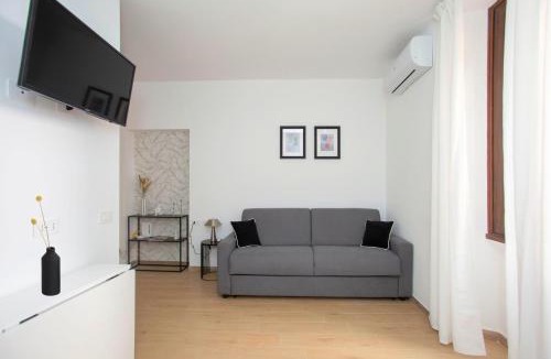 Porta Genova Apartment | Navigli Studio 6 - Two Steps from Porta Genova by InnStay