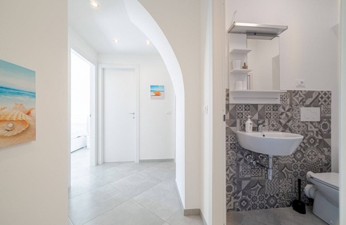 San Fruttuoso Apartment | NEW!Central Apt 5 min walk from the metro Brignole