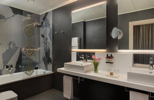 Santa Maria Novella Hotel | NH Firenze