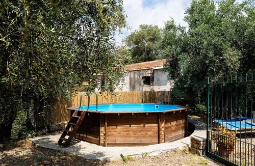 Civezza Apartment | Nice apartment for 10 guests with pool, A/C, WIFI, patio and pets allowed