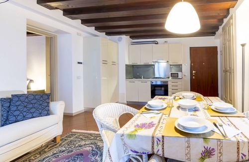 Valtellina Apartment | Nice apartment for 2 people with WIFI, TV and balcony