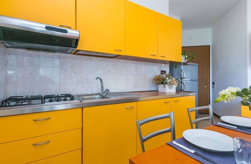 Torre di Fine Apartment | Nice apartment for 6 guests with A/C, WIFI, TV and balcony