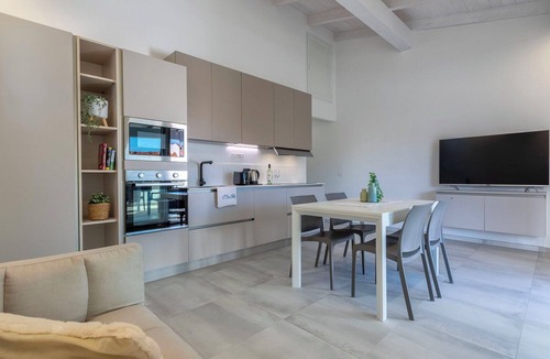La Ciaccia Apartment | Nice apartment for 4 guests with WIFI, A/C, pool, TV and terrace