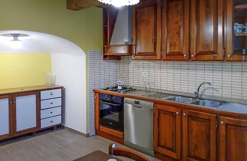 Valstrona Apartment | Nice apartment in Sambughetto with WiFi