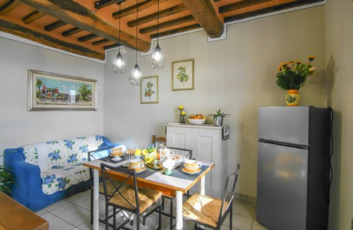 Macchino House | Nice home in Macchino with WiFi