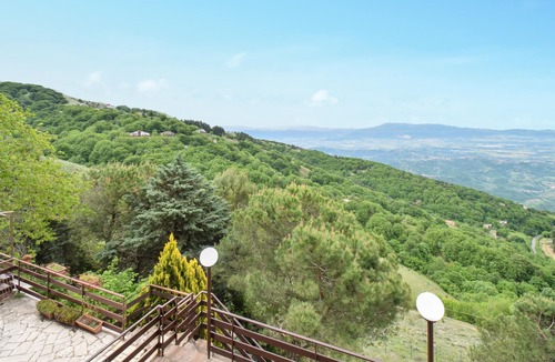 Serrone House | Nice home in Serrone with house a panoramic view