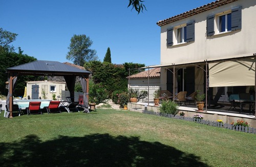 Eyguieres Villa | Nice villa with pool in Eyguieres Alpilles LS1-441