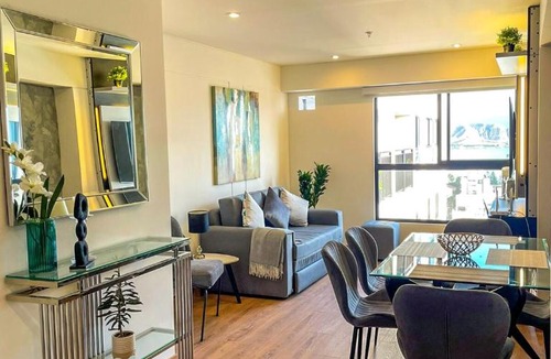 Miraflores Apartment | Ocean view 1 BR Miraflores with parking