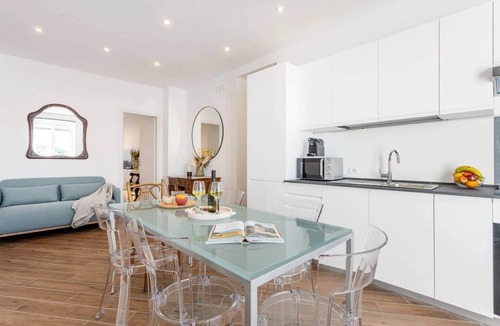 Corso dei Mille - Sant'Erasmo Apartment | Old Port Luxury 2 | Modern Waterfront Elegance