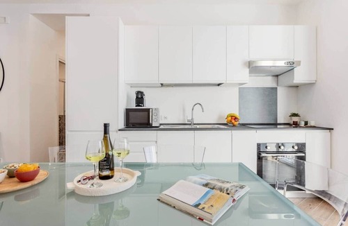 Corso dei Mille - Sant'Erasmo Apartment | Old Port Luxury 2 | Modern Waterfront Elegance