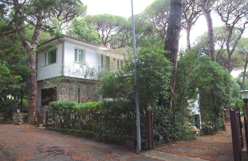 Marina di Castagneto Carducci Apartment | Orchidea von Holiday World by Interhome