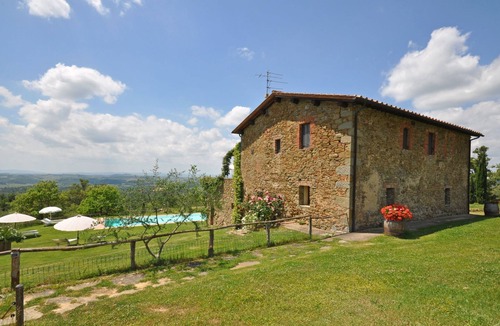 Castelnuovo Berardenga Apartment | Orietta 4 - Apartment with swimming pool