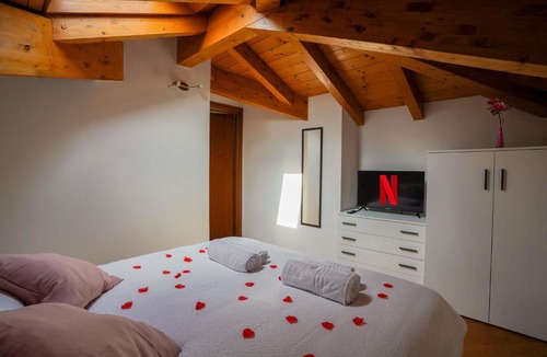 Sesto Calende Apartment | Ortensia - Radice Comfort Apartments - Leonardo, MXP & Laghi
