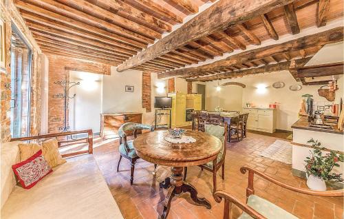 Capannori Apartment | Paladino 3