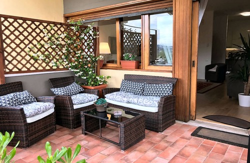 Lungarno del Tempio Apartment | Panoramic penthouse on the river 2Br 2 Ba Garage
