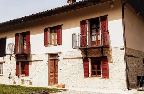 Cravanzana House | Panoramic Stone Villa - Slow Living in the Piedmont Hills