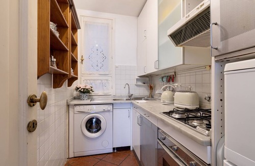 Rione VII Regola Apartment | Paradiso | Romantic open space in the heart of Rome