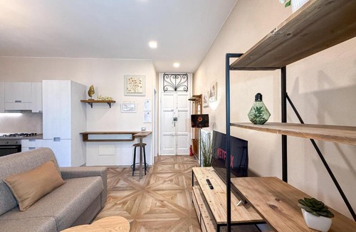 Cernobbio Apartment | Parking Available - Elegant Two-Bedroom Apartment with Balcony