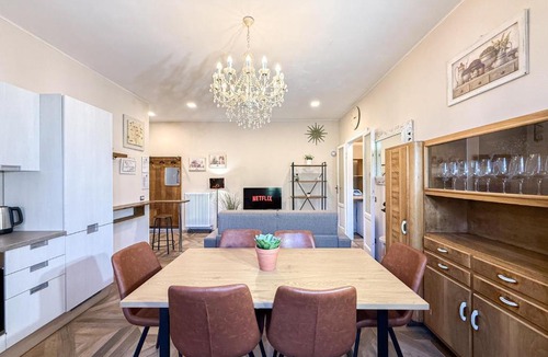Cernobbio Apartment | Parking Available - Elegant Two-Bedroom Apartment with Balcony