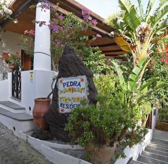 Stromboli Apartment | Pedra Residence