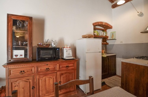 Partina Apartment | Pet friendly apartment in Bibbiena with WiFi