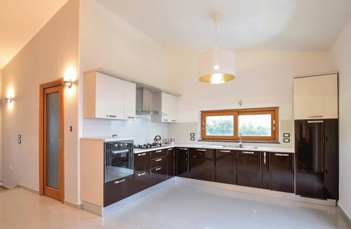 Praia a Mare House | Pet friendly home in Praia a Mare