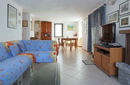 San Fedele Intelvi Apartment | Piazza 25 Aprile in San Fedele Intelvi