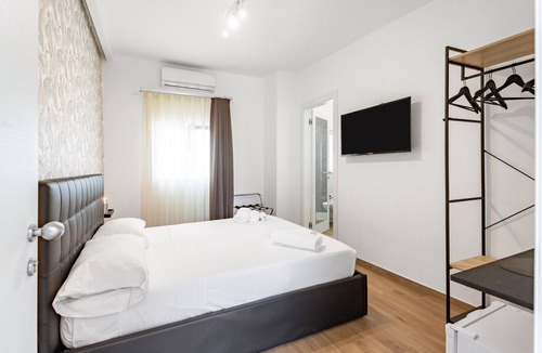 Torre a Mare Bed & Breakfast | Pietramare Luxury - Sapphire by Rentbeat