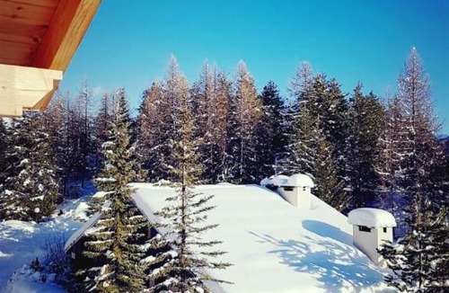 Saint-Etienne-de-Tinee Ski Chalet | Prestige 5 étoiles Chalet 6 Bed 5 Bath