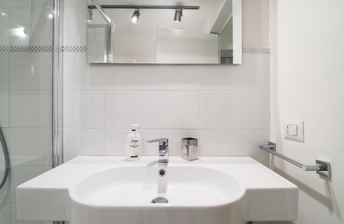 Ponte Seveso Apartment | PrimoPiano - Gluck