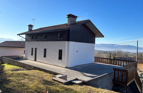 Sedico House | Private 4 Bedroom Country Home