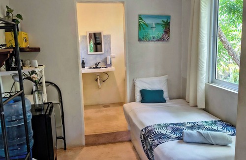 Bacalar Hotel | Private pool Wifi 1 block from the lake