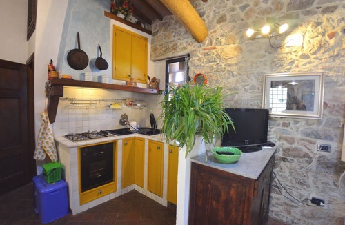 Gello Villa | Private Villa with A/C, private pool, hot tub, WIFI, TV, terrace, pets allowed, panoramic view