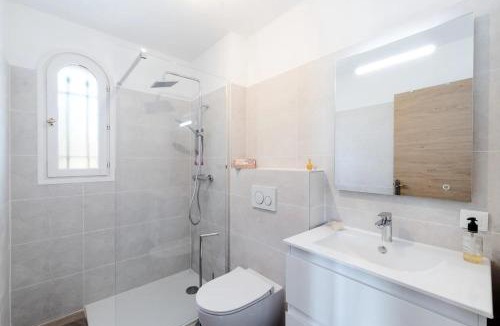 Saint-Jacques Villa | Private Villa with Pool for 10 Guests in Cannes-Mougins