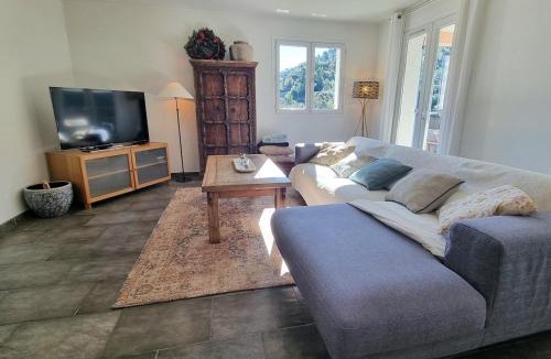 Aspremont Apartment | Proche Nice 3 pièces de charme Aspremont village