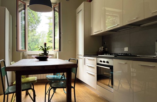 San Frediano Apartment | Quiet downtown with Torrigiani - San Frediano garden view.