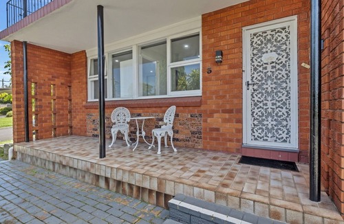 Merrylands Apartment | Quiet Elevated Serene Home (B)