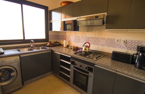 Gueliz Apartment | Quiet stay - MARRAKECH : Apartment 87 m² SWIMMING POOL, FREE WIFI, PARKING