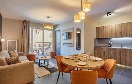 Saint-Etienne-de-Tinee Apartment | Résidence Odalys Le Mont d'Auron