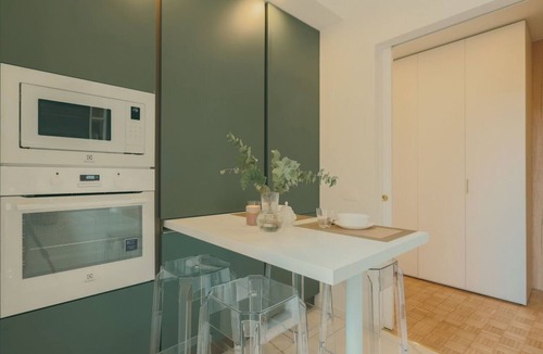 Como City Centre Apartment | Rafael Green Home - MyHomeinComo