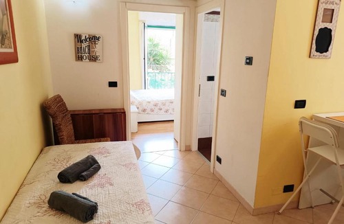 Savona Apartment | RAFFAELLO Beach Apartment - 50 m from the sea - WIFI
