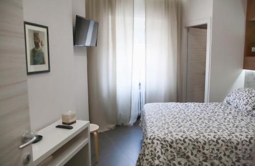 Murat Town Bed & Breakfast | Regina ELENA