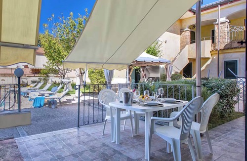 Trinita d'Agultu Apartment | Residence Il Ciliegio with swimming pool - Apartment 1