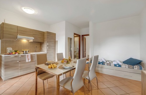 Sensole Apartment | Residence La Perla - Apt 32, Monte Isola, Italy