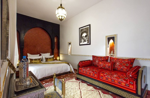 Sidi Ben Slimane El Jazouli House | Riad Chamade - Exclusive for your group, up to 12 pers, Medina Marrakech