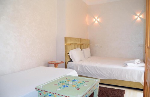 Zaouia Sidi Rhalem House | Riad Dar Lokman