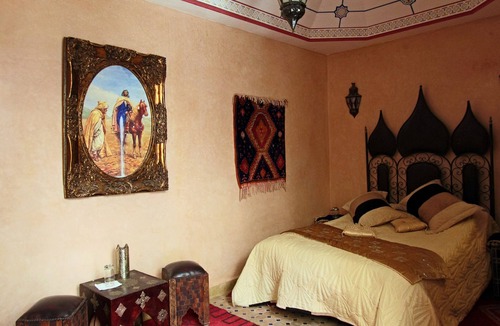 Kbour Chou House | Riad Makene Mouchkill