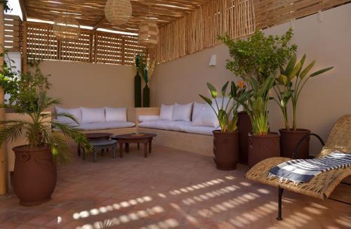 Bab Taghzout House | Riad Palau Marrakech